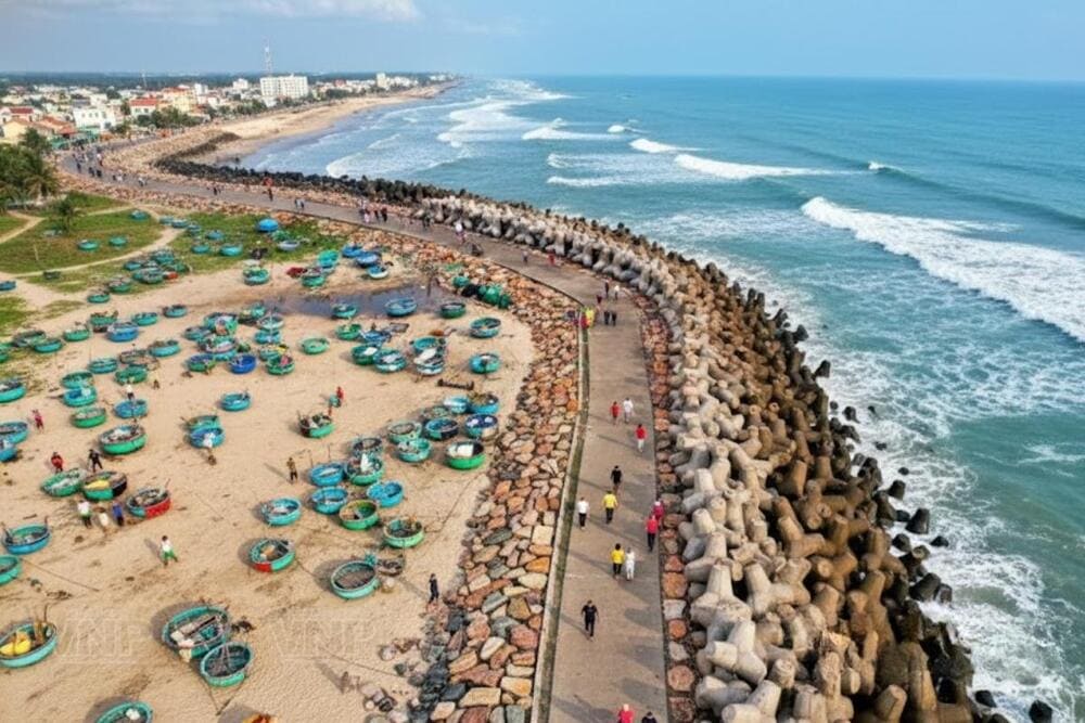 B&atilde;i đ&aacute; &Ocirc;ng Địa.